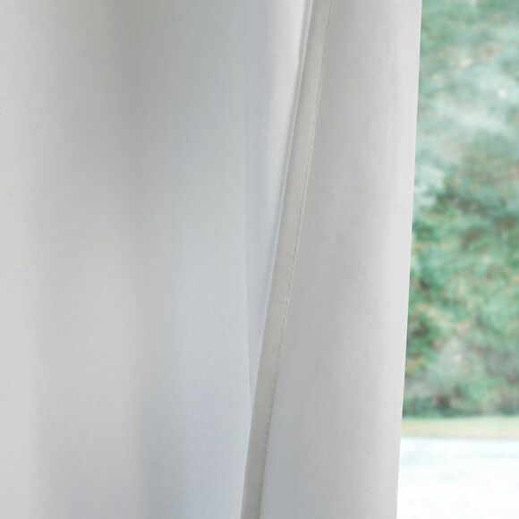 Rideau isolant uni envers polaire finition oeillets (blanc cassé) Rideau isolant uni envers polaire finition oeillets (blanc cassé)